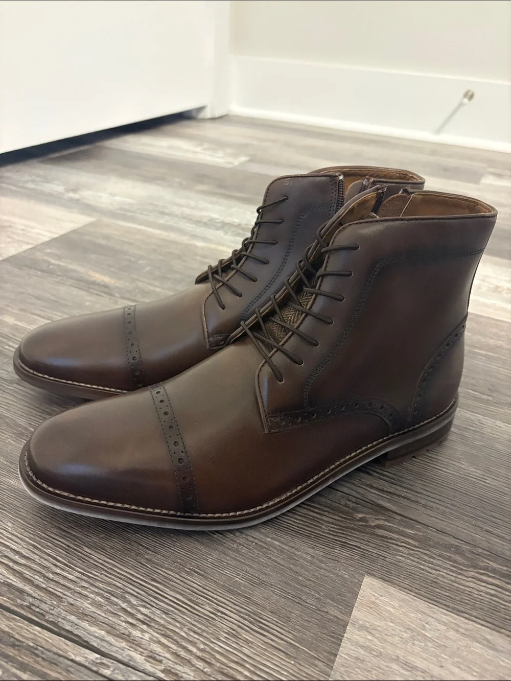 Kenneth Cole Men's Brown Leather Cap-Toe Dress Boots (Brand New)